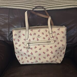 Coach Floral Beige Tote Bag